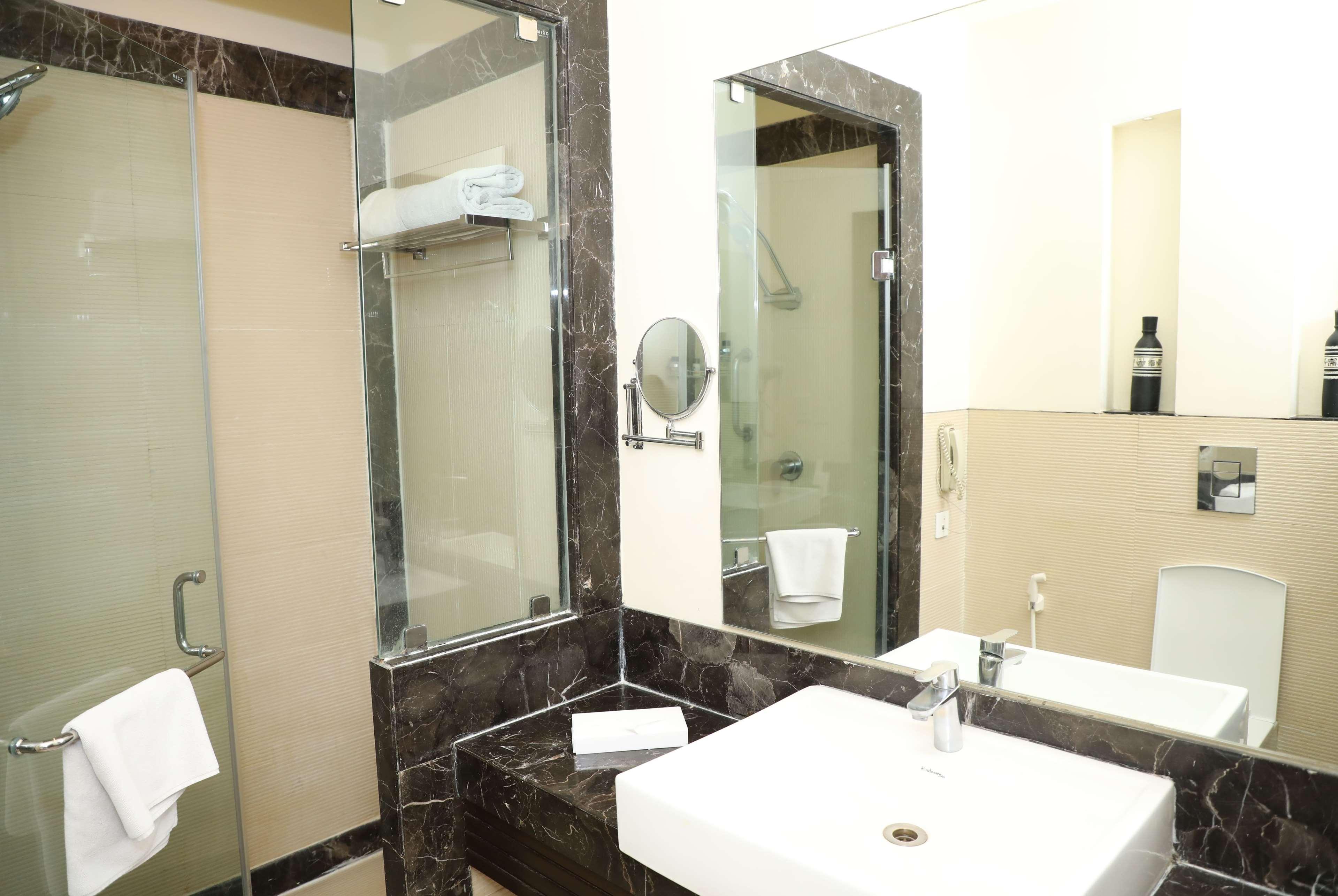 Ramada By Wyndham Jalandhar City Center المظهر الخارجي الصورة