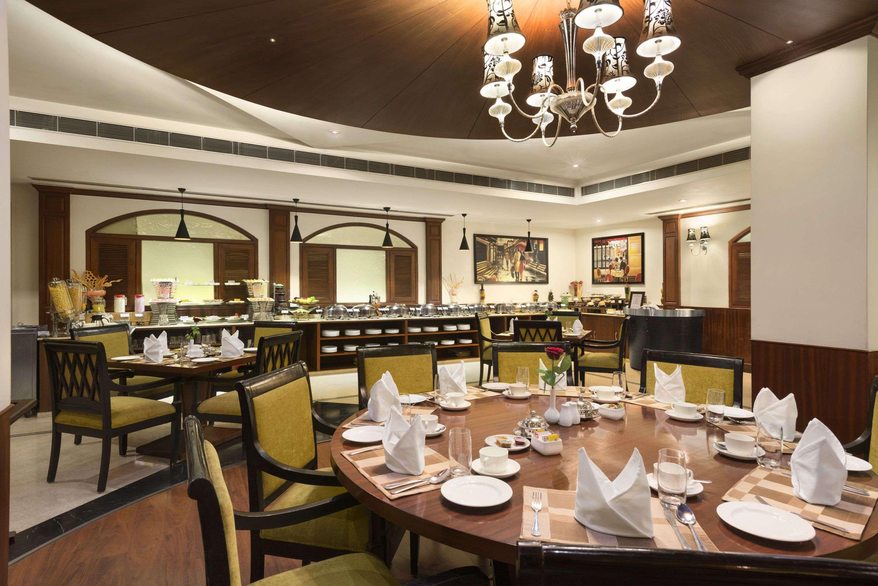 Ramada By Wyndham Jalandhar City Center المظهر الخارجي الصورة