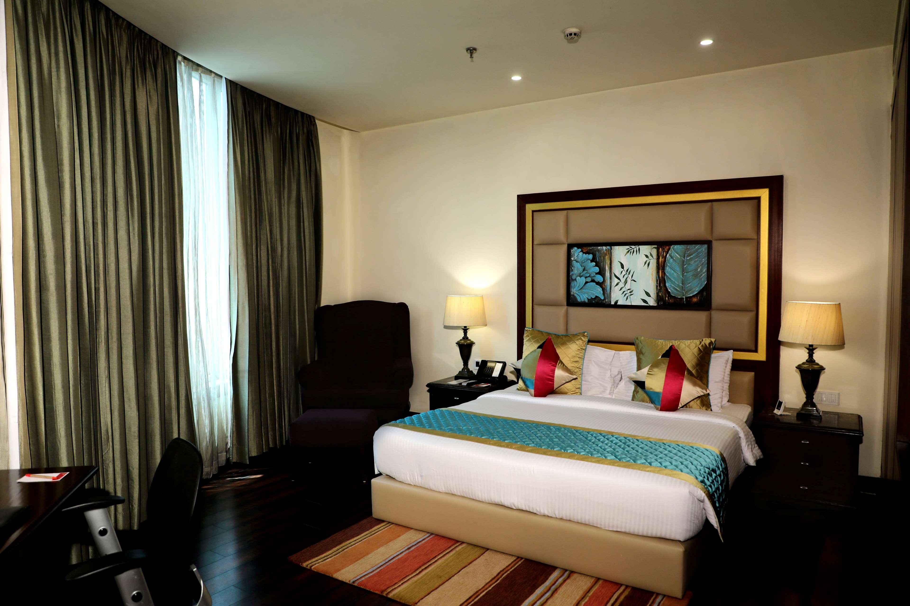 Ramada By Wyndham Jalandhar City Center المظهر الخارجي الصورة
