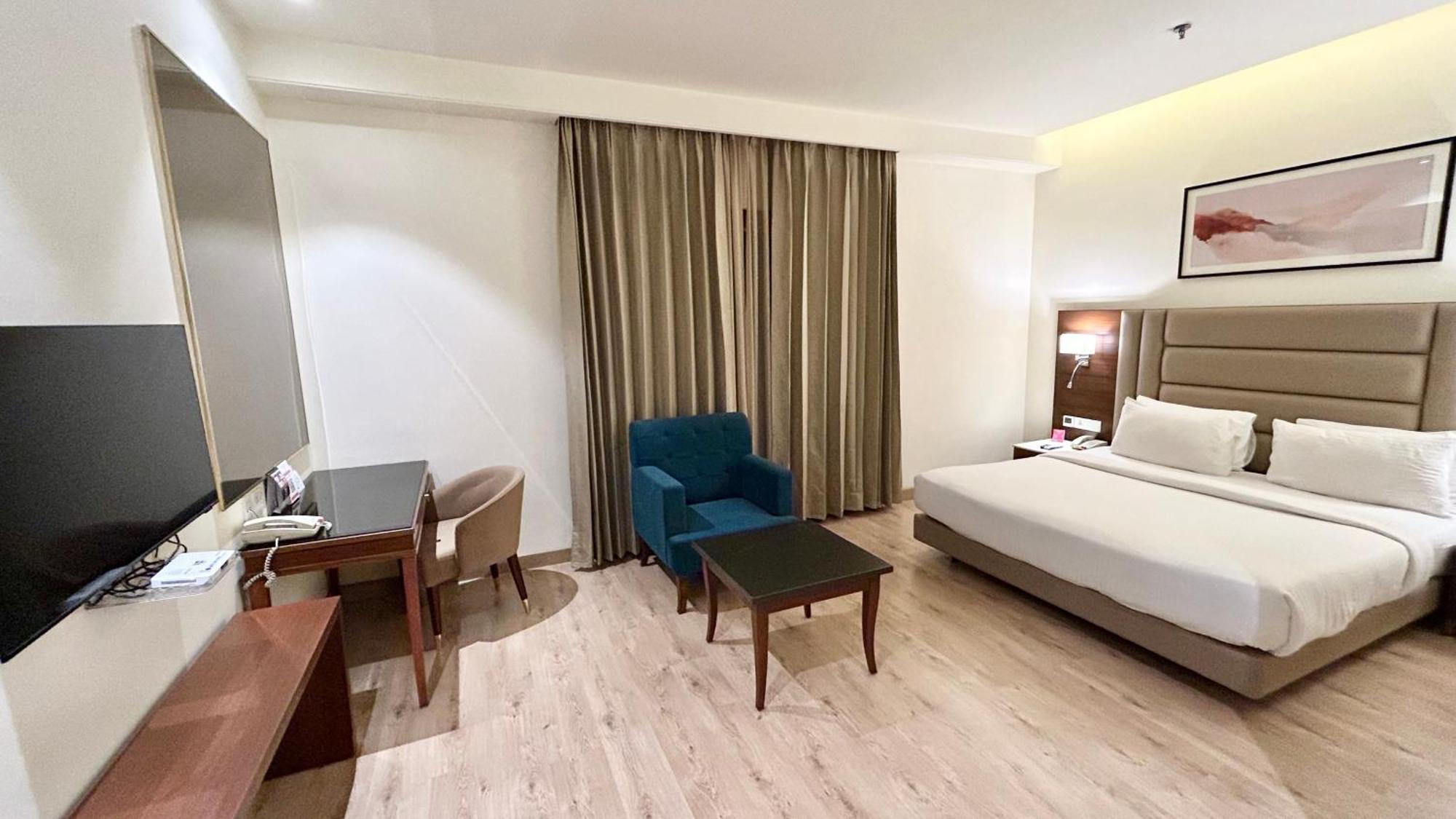 Ramada By Wyndham Jalandhar City Center المظهر الخارجي الصورة