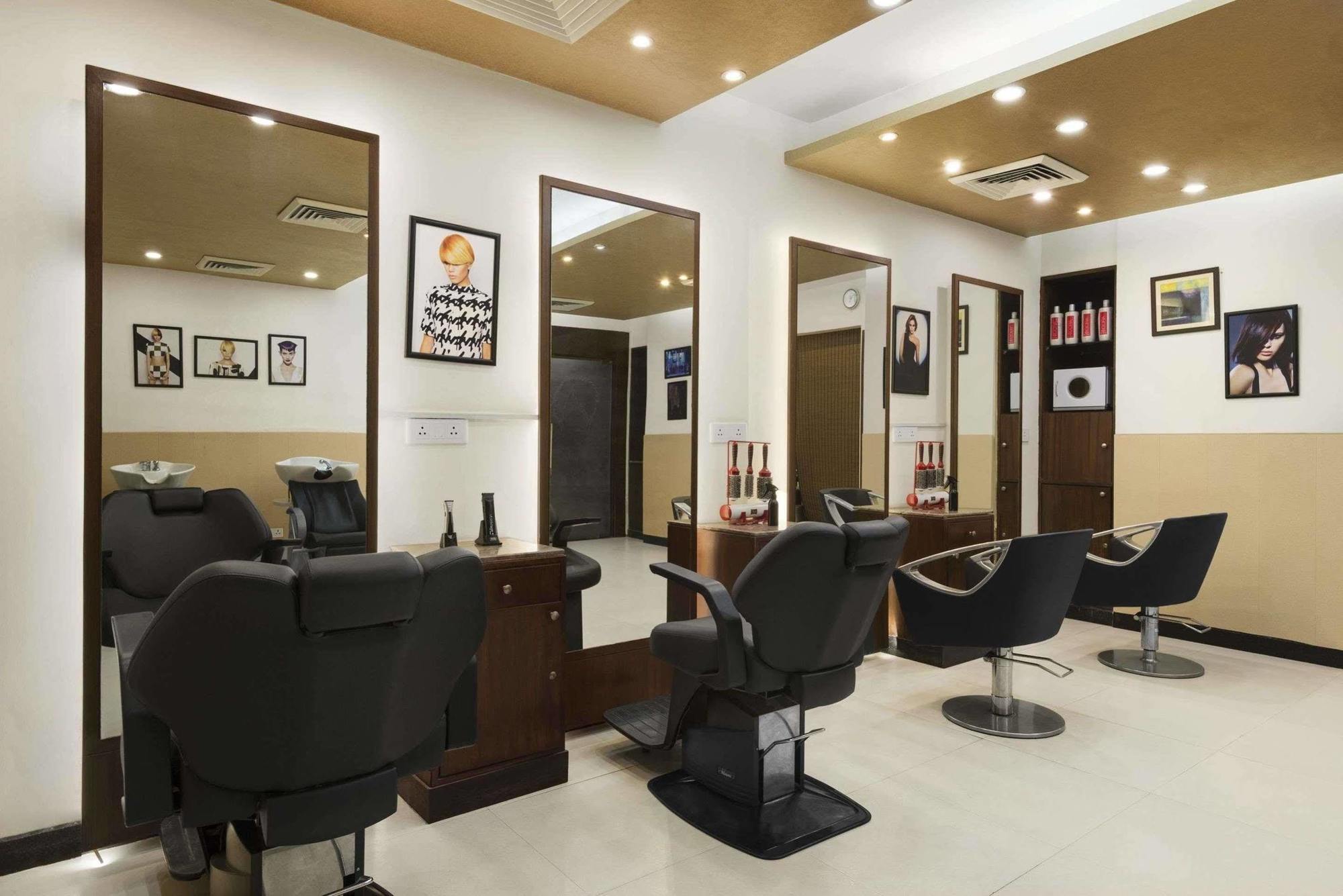 Ramada By Wyndham Jalandhar City Center المظهر الخارجي الصورة